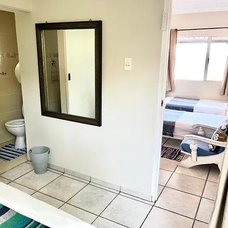 Ansteys Beach Self Catering Apartments Durban Exterior foto