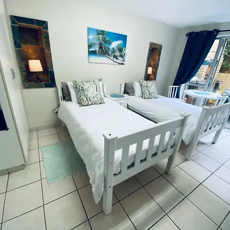Ansteys Beach Self Catering Apartments Durban Exterior foto