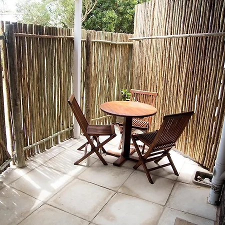 Ansteys Beach Self Catering Apartments Durban Exterior foto