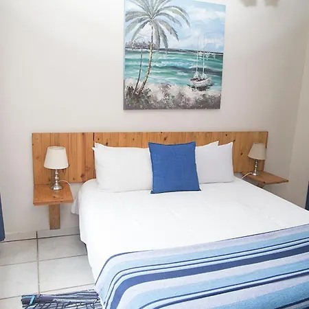 Ansteys Beach Self Catering Apartments Durban Exterior foto
