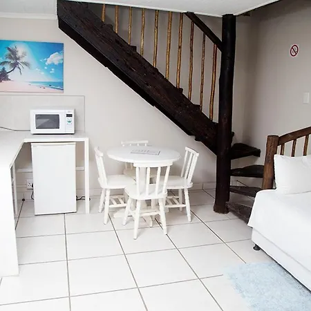 Ansteys Beach Self Catering Apartments Durban Exterior foto