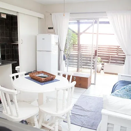 Ansteys Beach Self Catering Apartments Durban Exterior foto