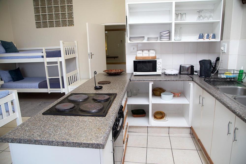 Apartamento Ansteys Self Catering Durban