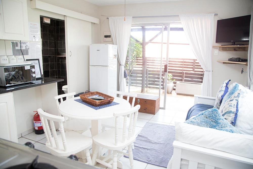 Ansteys Self Catering Durban