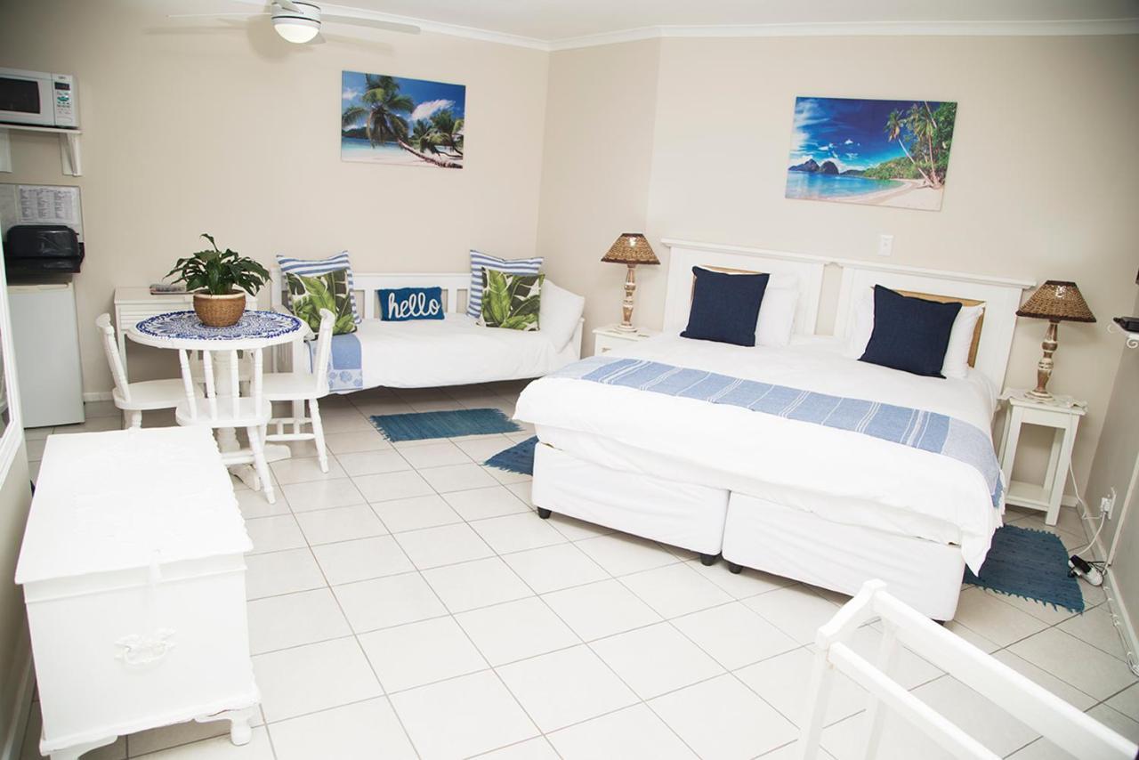Ansteys Self Catering *
